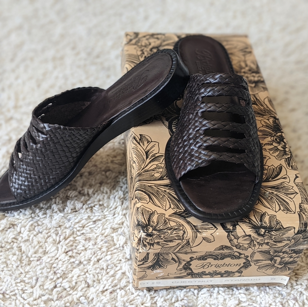 NWT Brighton Leather Slide Size 8